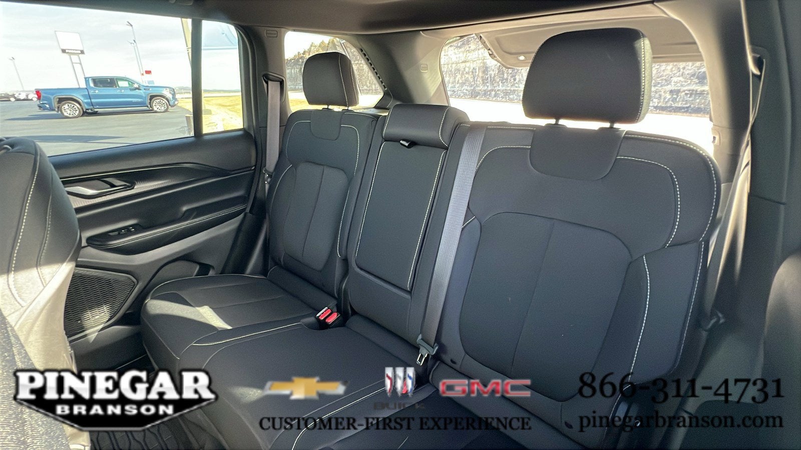 2024 Jeep Grand Cherokee Laredo X