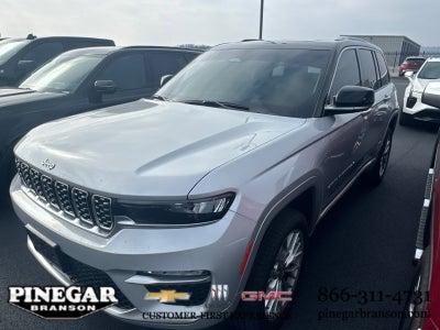2022 Jeep Grand Cherokee Summit