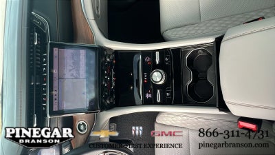 2022 Jeep Grand Cherokee Summit