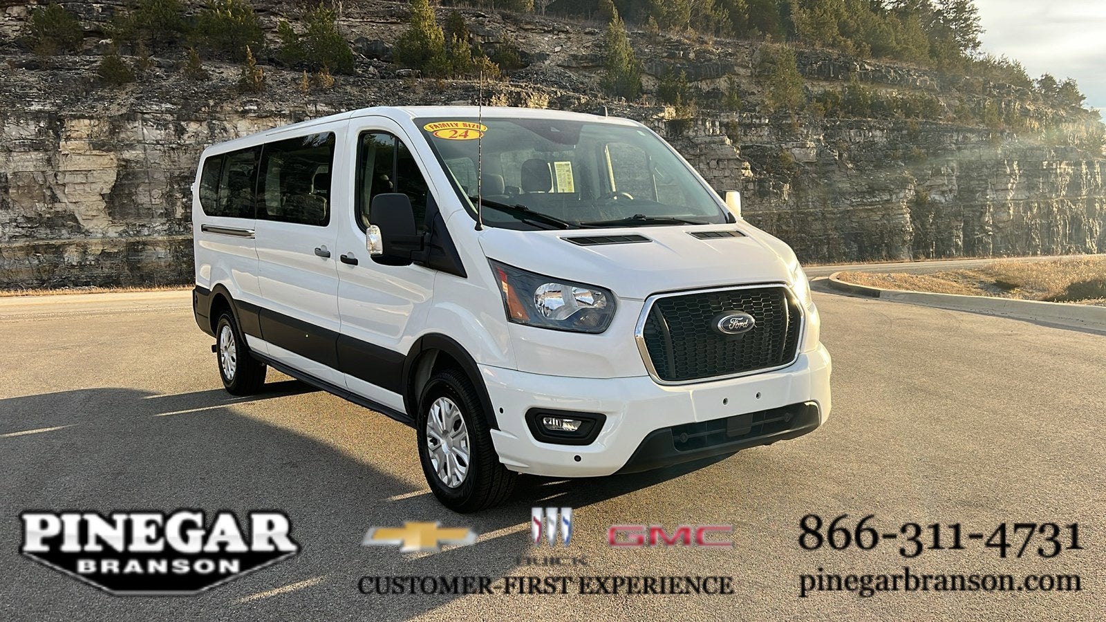 2024 Ford Transit Passenger Wagon XL