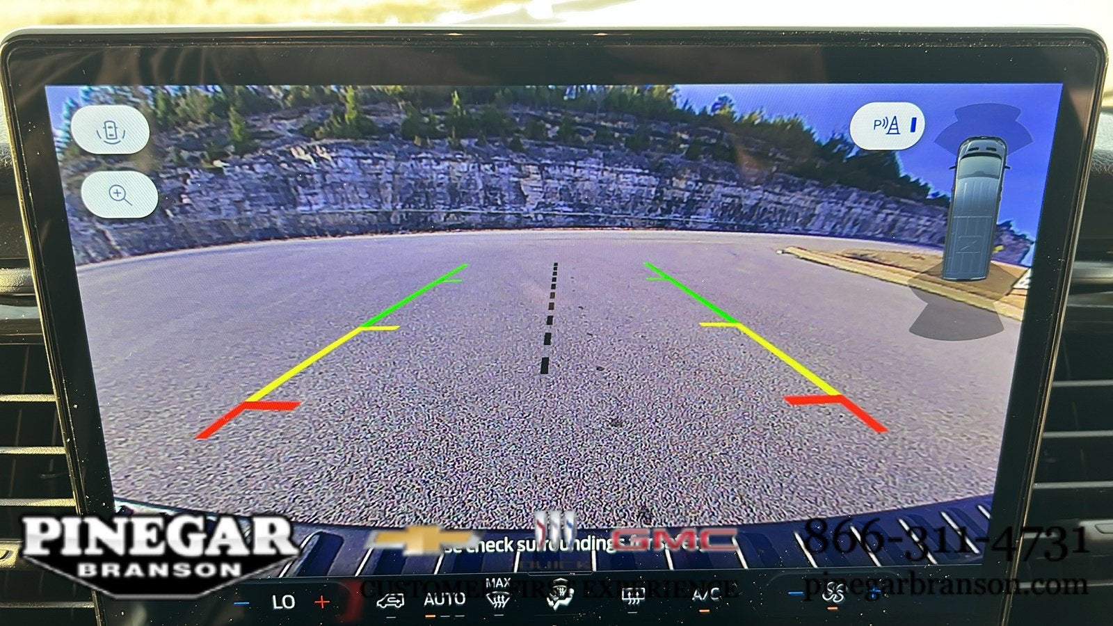 2024 Ford Transit Passenger Wagon XL