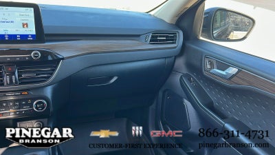 2020 Ford Escape Titanium