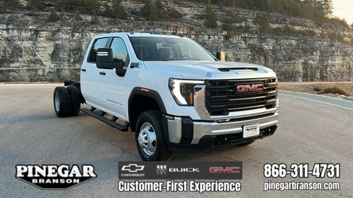 2026 GMC Sierra 3500 HD Chassis Cab Pro