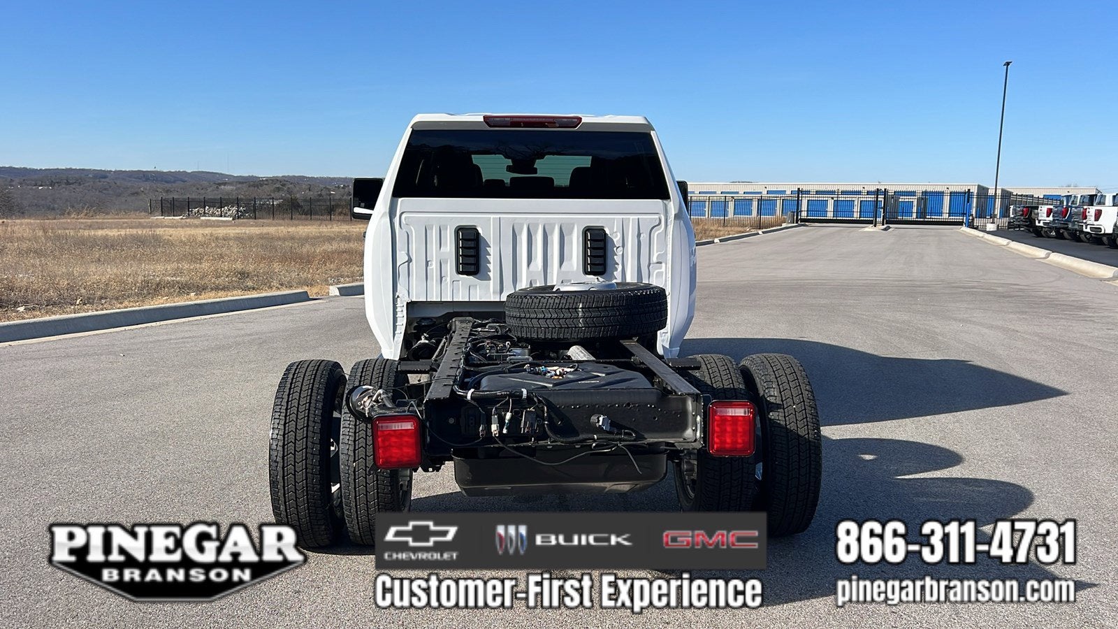 2026 GMC Sierra 3500 HD Chassis Cab Pro