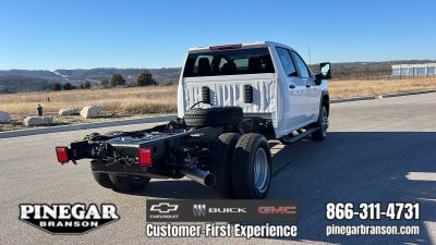 2026 GMC Sierra 3500 HD Chassis Cab Pro