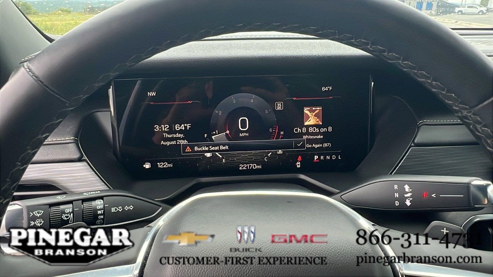 2025 GMC Acadia Elevation