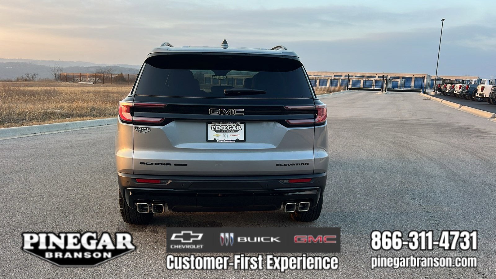 2026 GMC Acadia Elevation