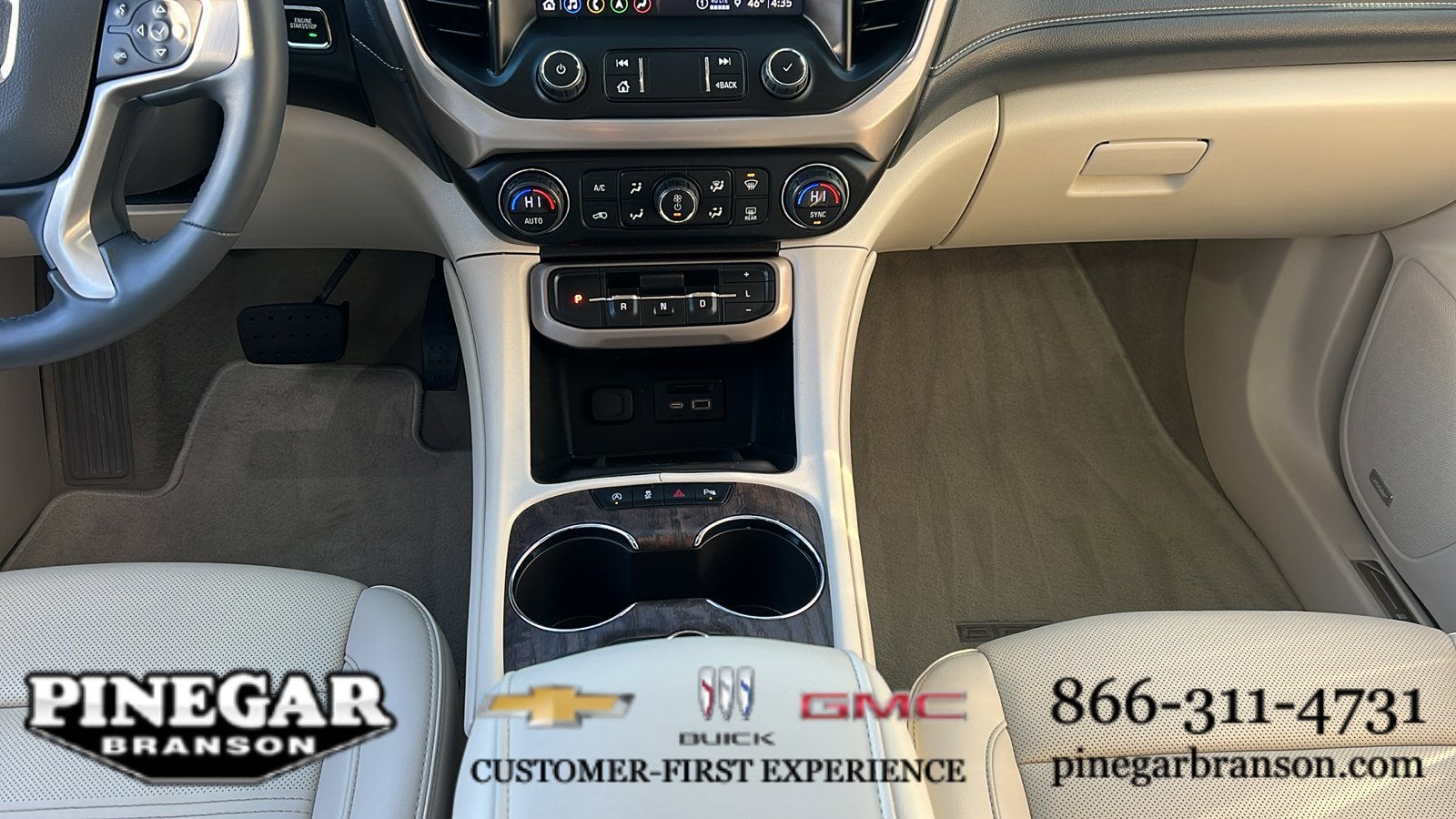 2023 GMC Acadia Denali