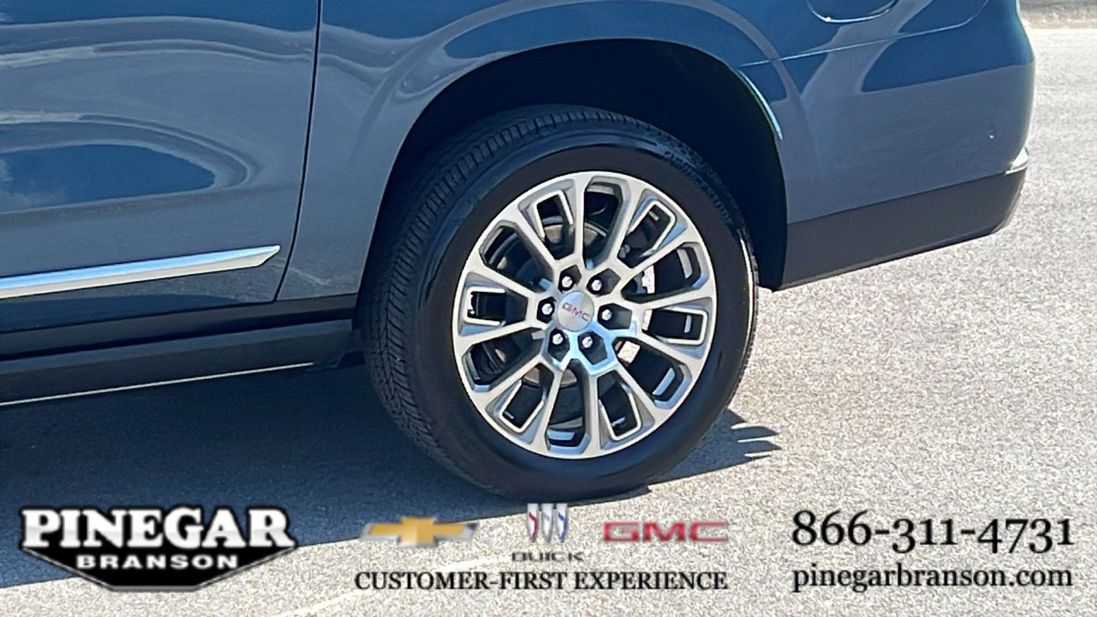 2025 GMC Yukon XL Denali