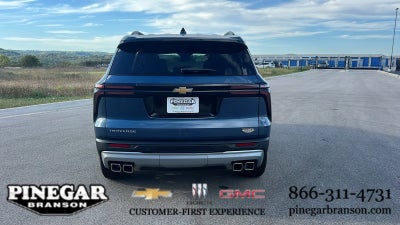 2023 Chevrolet Traverse LT Leather