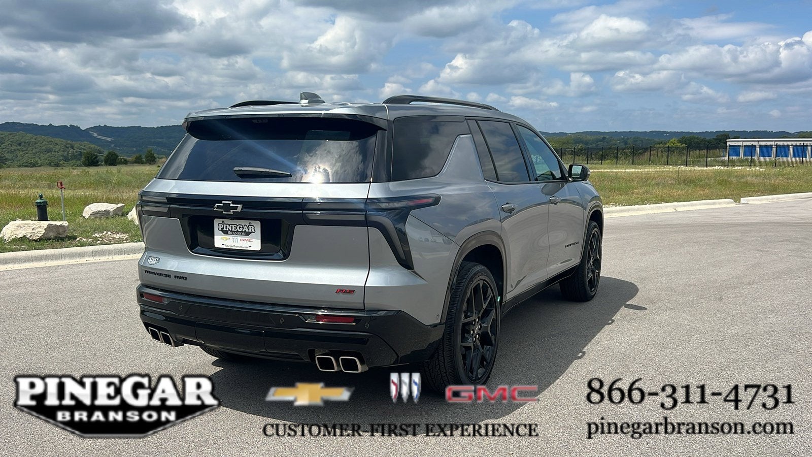 2024 Chevrolet Traverse RS