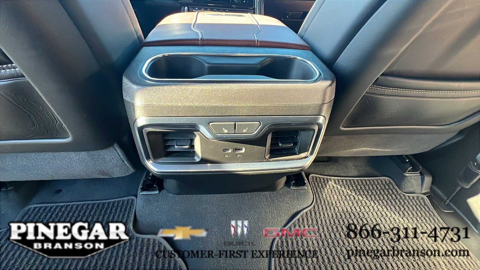 2024 GMC Sierra 3500 HD Denali Ultimate