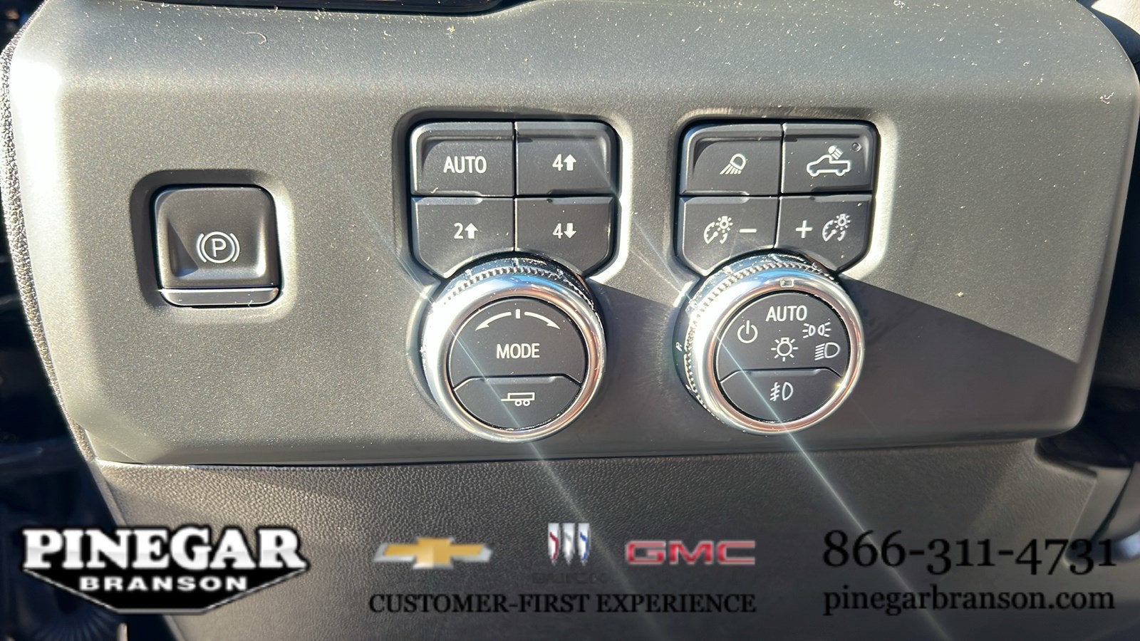 2024 GMC Sierra 3500 HD Denali Ultimate