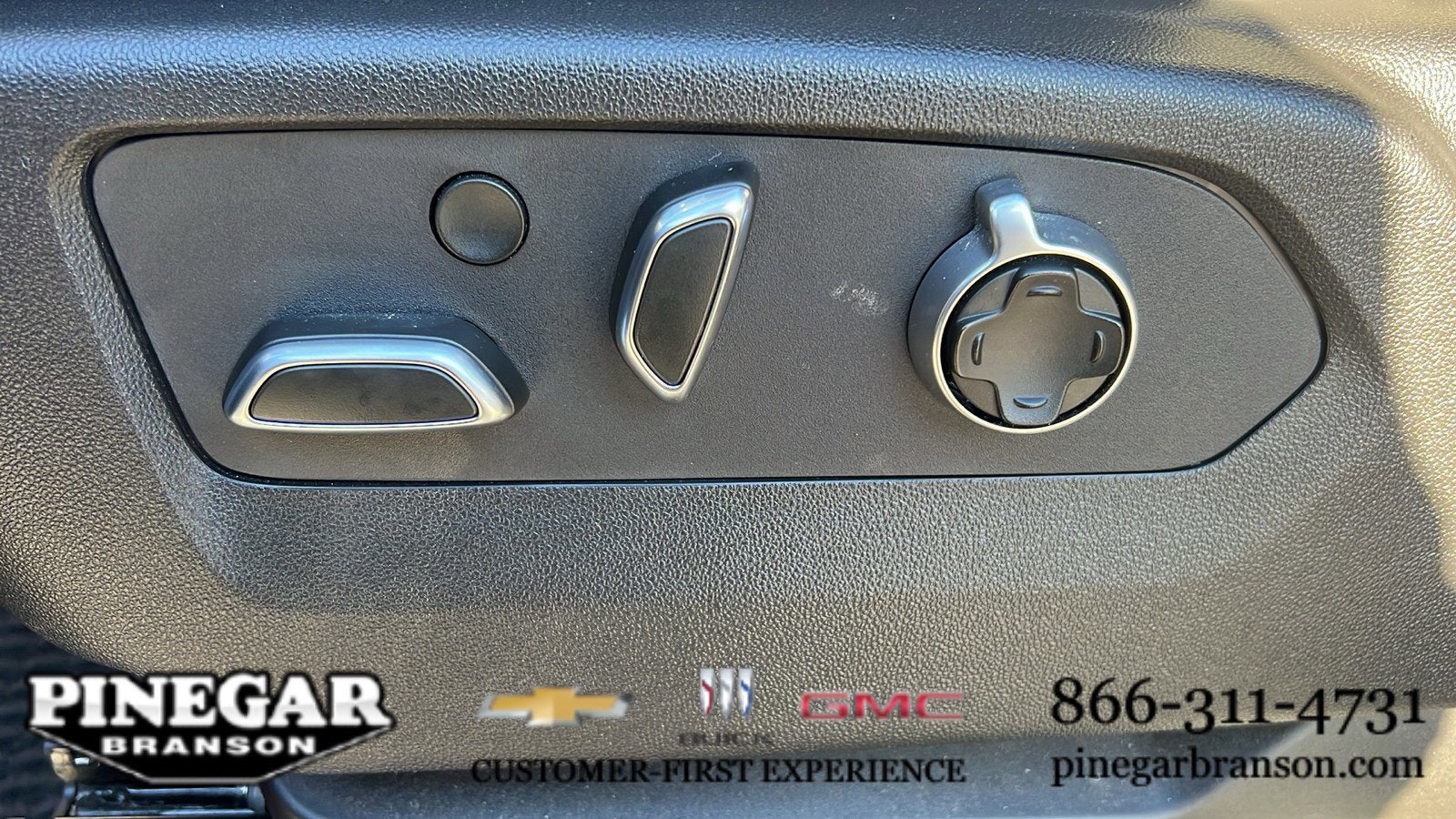 2024 GMC Sierra 3500 HD Denali Ultimate