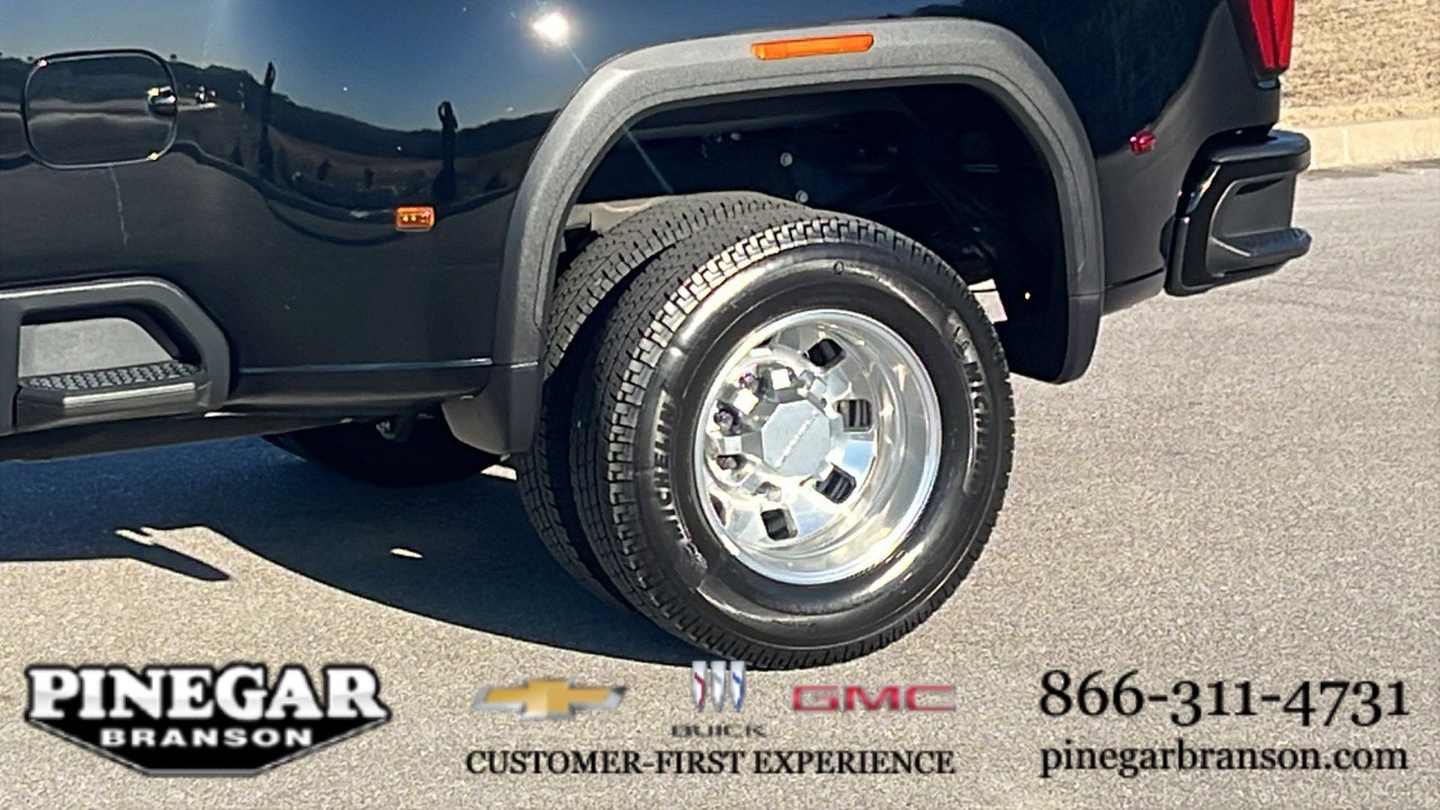 2024 GMC Sierra 3500 HD Denali Ultimate