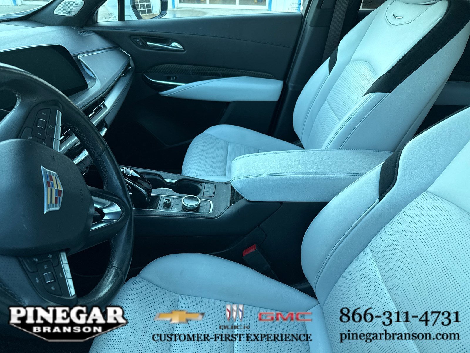 2024 Cadillac XT4 Sport