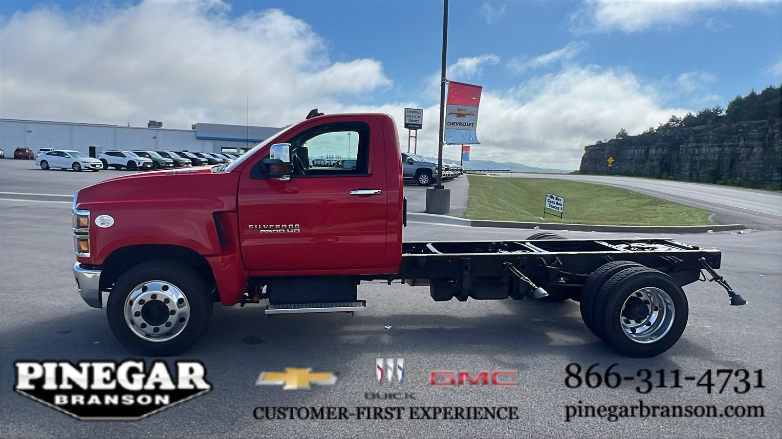 2020 Chevrolet Silverado 6500 HD LT