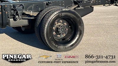 2023 Chevrolet Silverado 6500 HD Work Truck