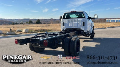 2023 Chevrolet Silverado 6500 HD Work Truck