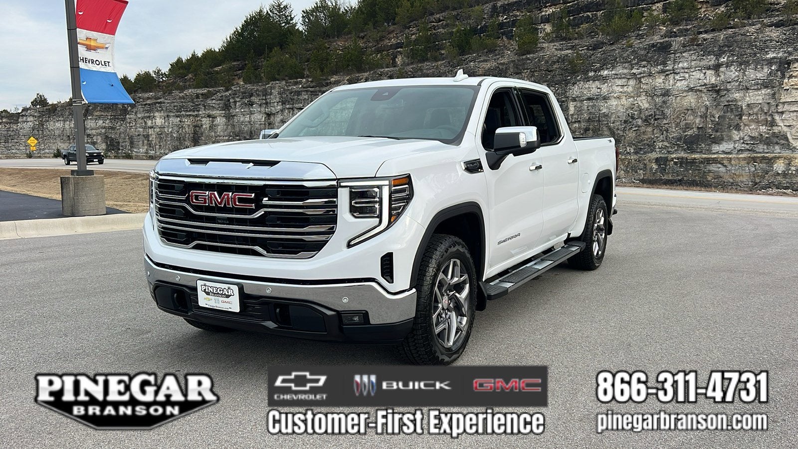 2026 GMC Sierra 1500 SLT