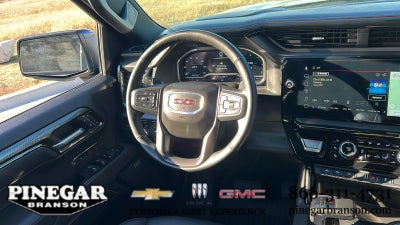 2025 GMC Sierra 1500 AT4