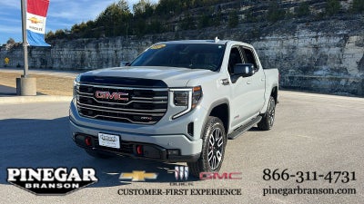 2025 GMC Sierra 1500 AT4