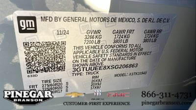 2025 GMC Sierra 1500 AT4