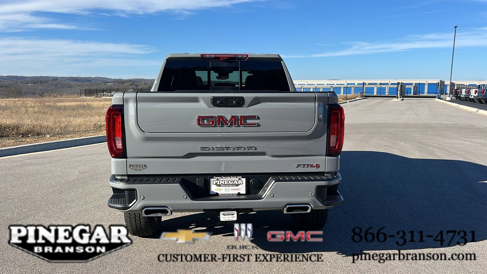 2025 GMC Sierra 1500 AT4