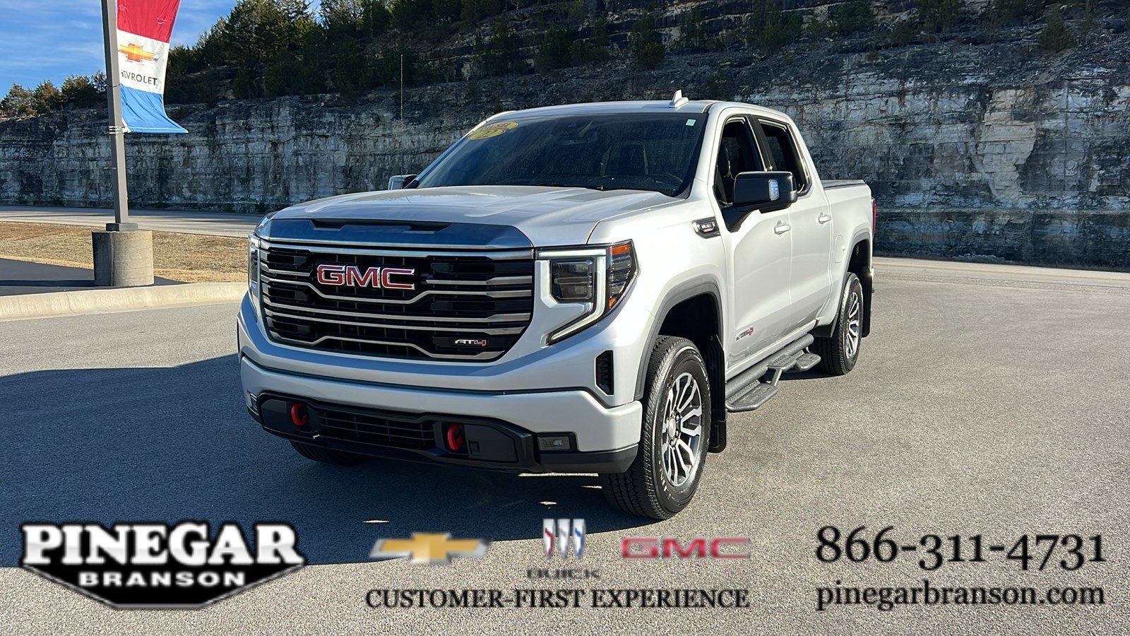 2022 GMC Sierra 1500 AT4