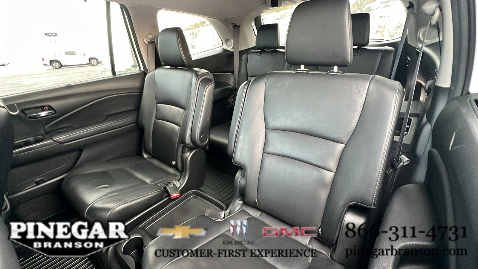 2022 Honda Pilot Touring 7-Passenger