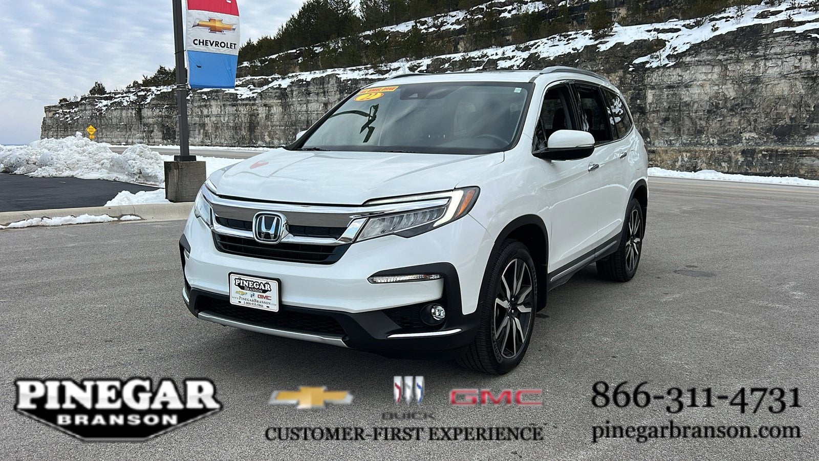 2022 Honda Pilot Touring 7-Passenger