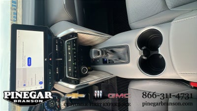 2024 Toyota Venza LE