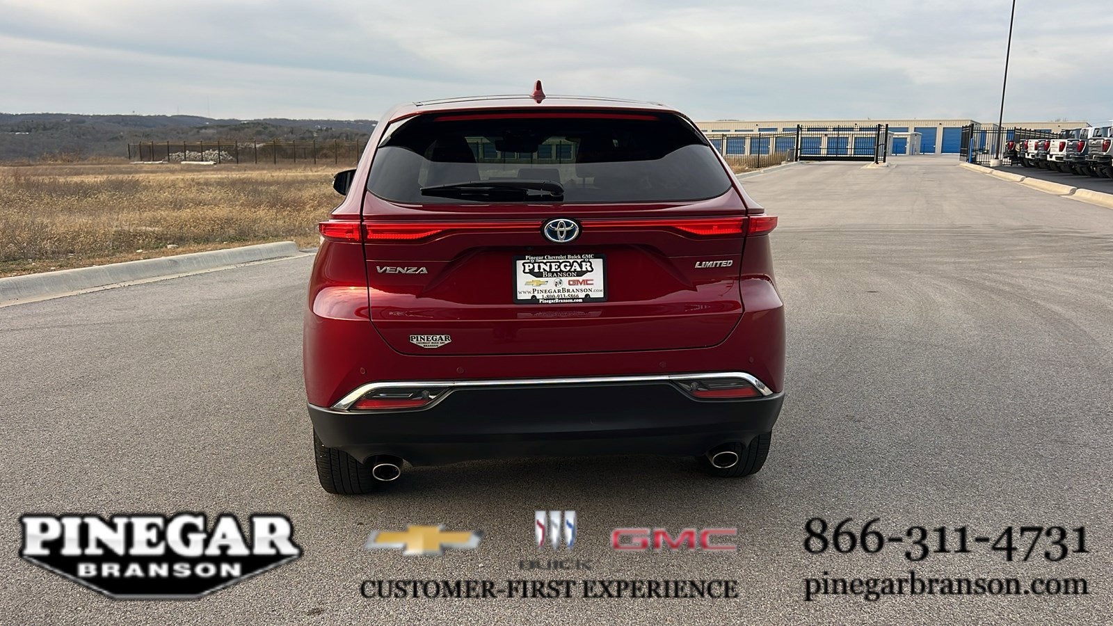 2024 Toyota Venza LE