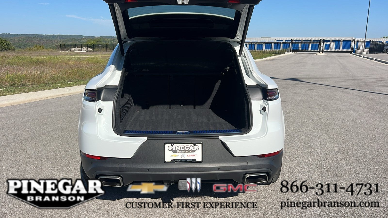 2024 Porsche Cayenne AWD