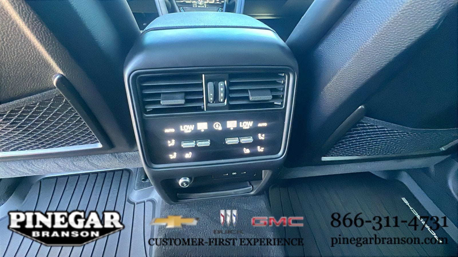 2024 Porsche Cayenne AWD