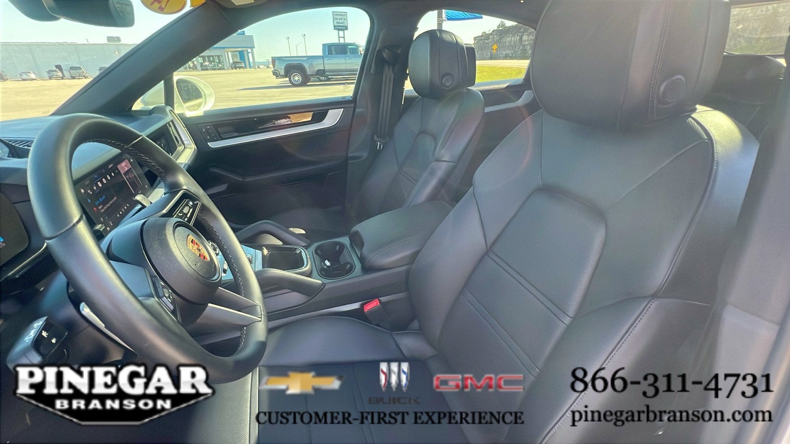 2024 Porsche Cayenne AWD