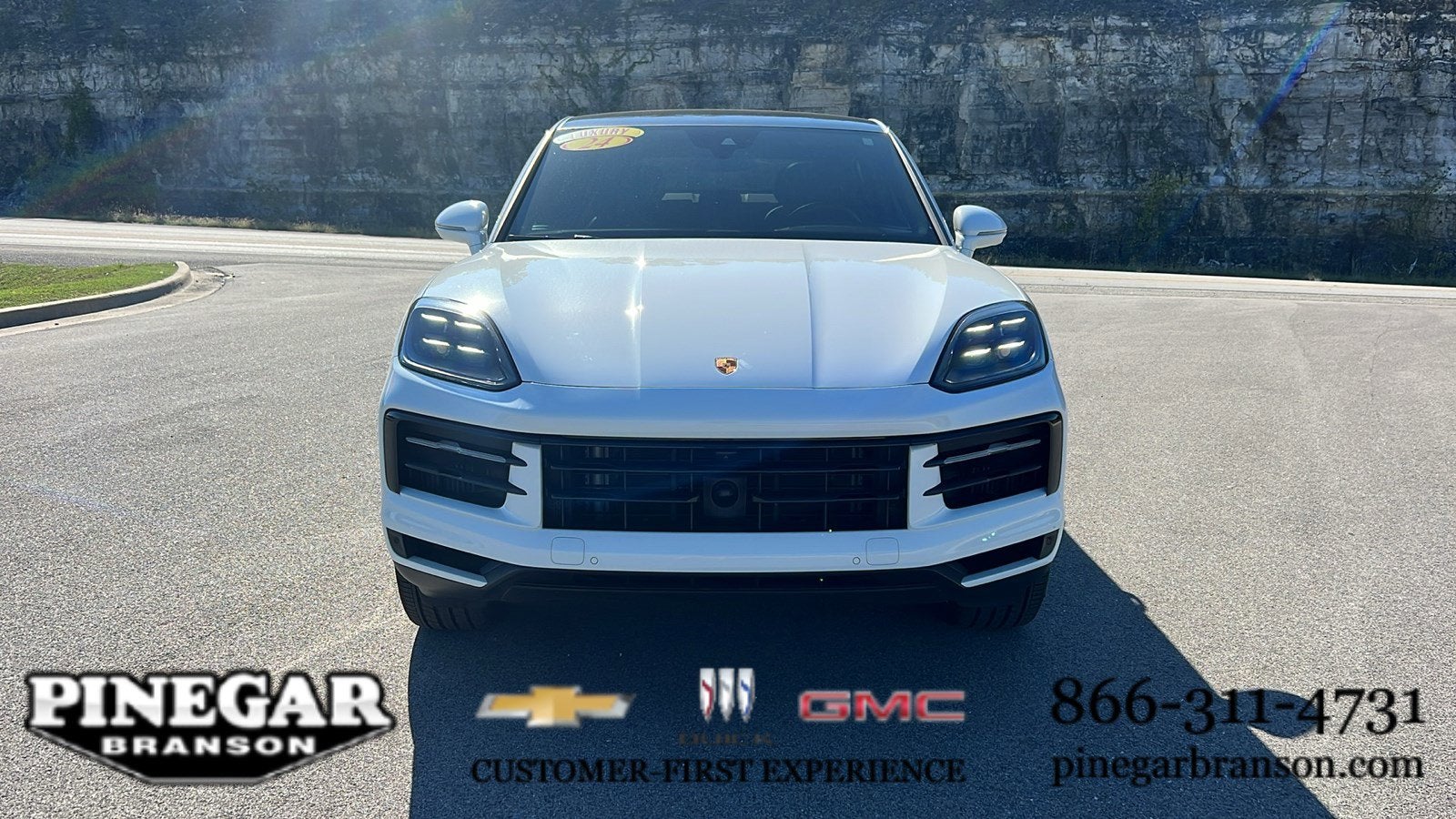 2024 Porsche Cayenne AWD