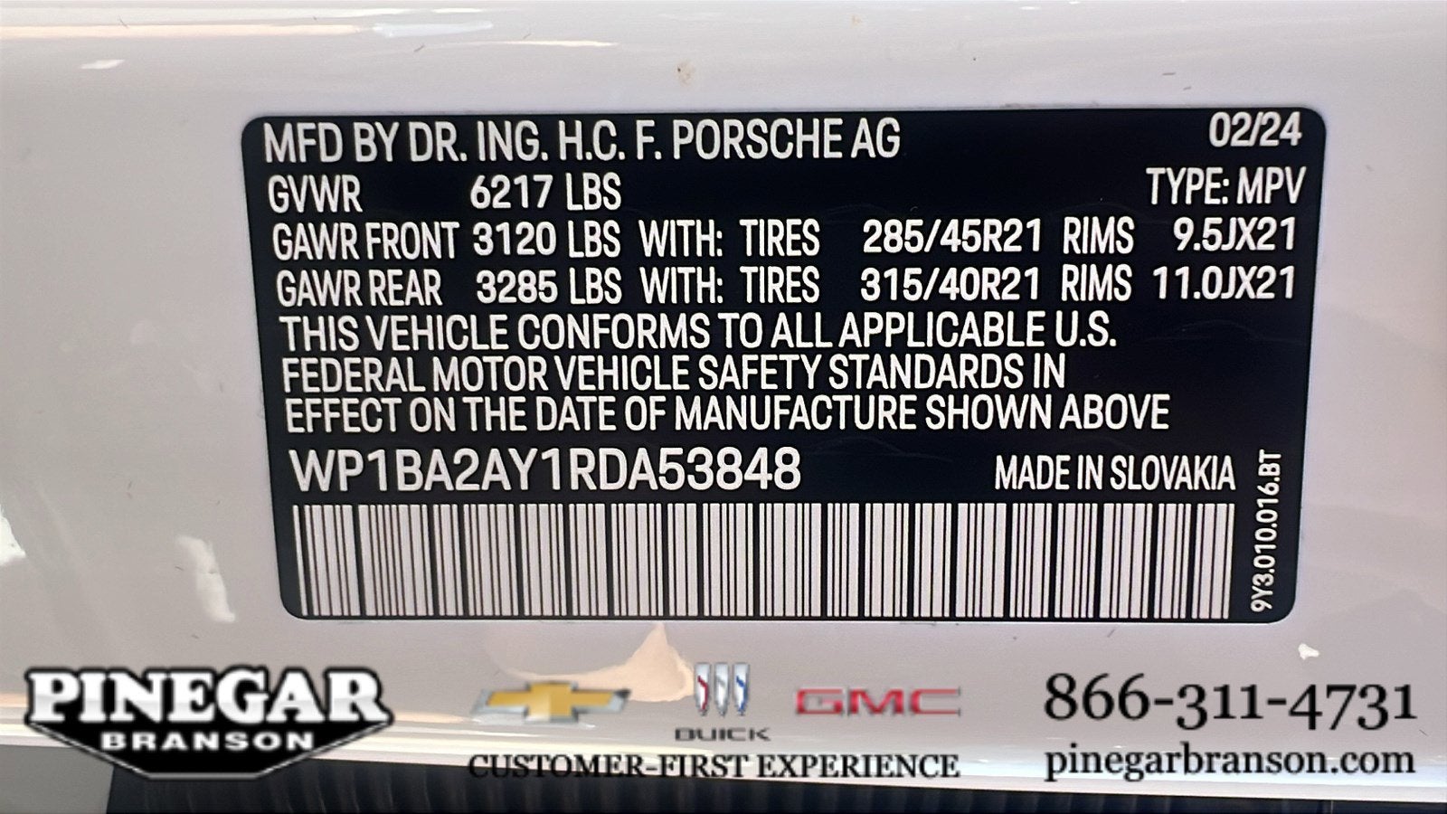 2024 Porsche Cayenne AWD