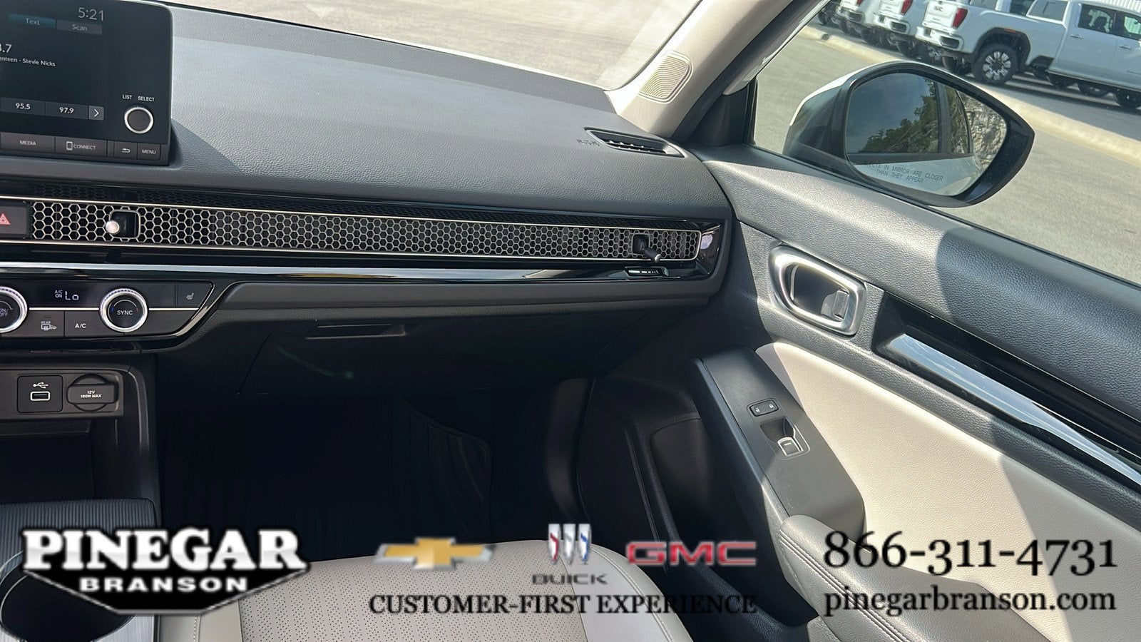 2024 Honda Civic Hatchback EX-L