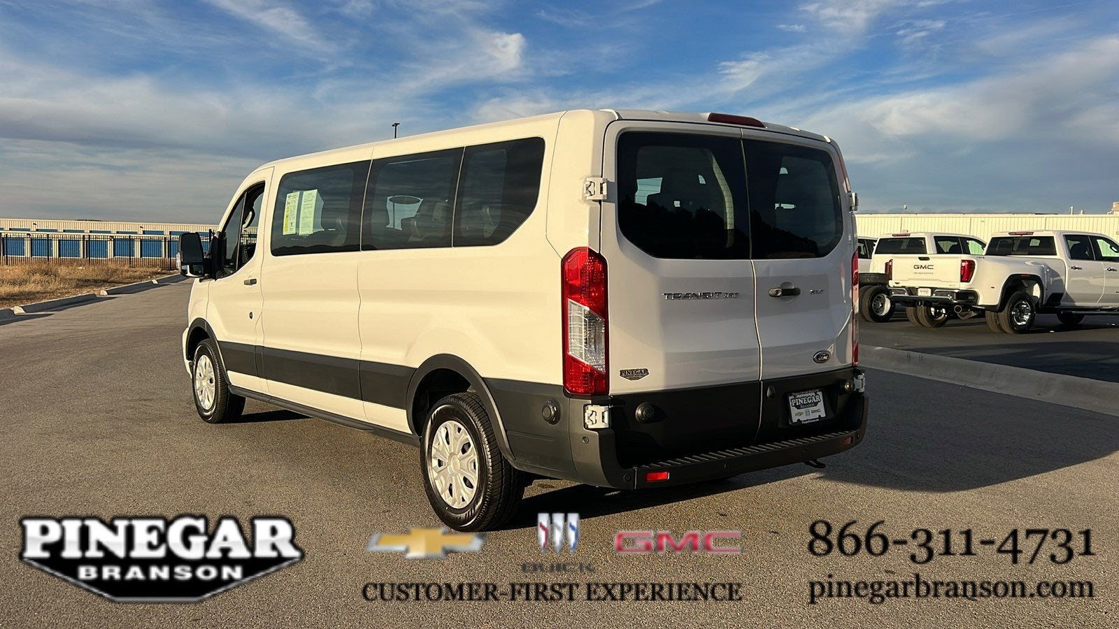 2024 Ford Transit Passenger Wagon XL