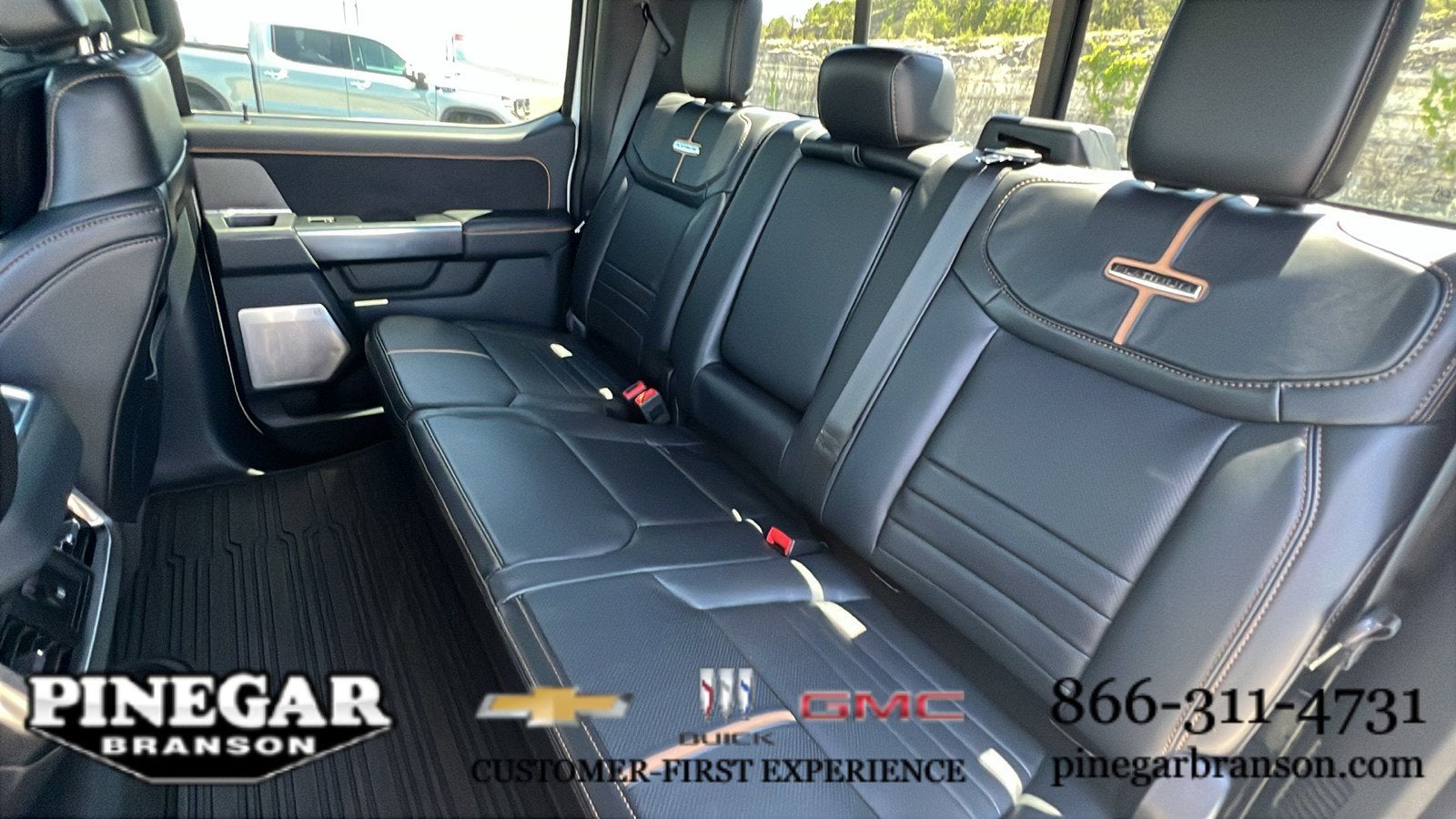 2024 Ford Super Duty F-350 SRW XL