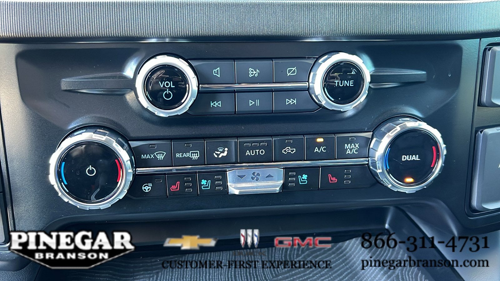 2024 Ford Super Duty F-350 SRW XL