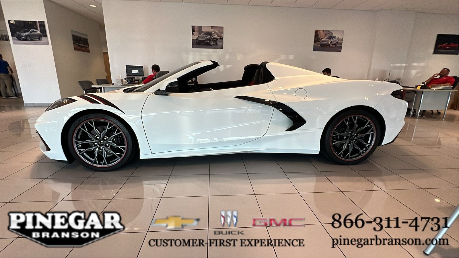 2024 Chevrolet Corvette Stingray 2LT