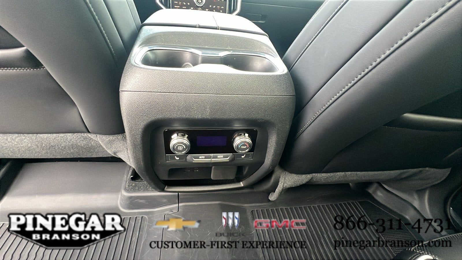 2025 GMC Acadia Denali