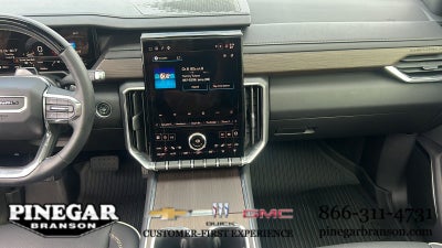 2025 GMC Acadia Denali