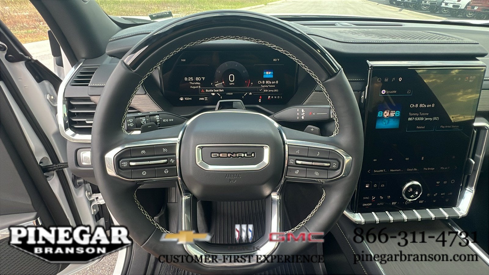2025 GMC Acadia Denali