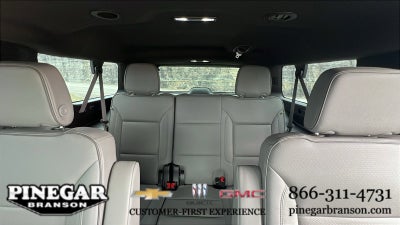 2023 GMC Yukon XL SLT