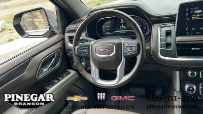 2023 GMC Yukon XL SLT