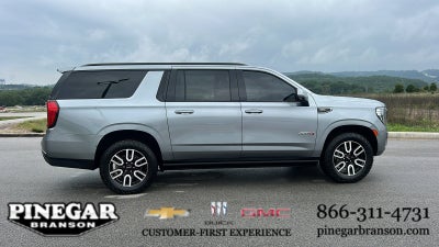 2023 GMC Yukon XL AT4