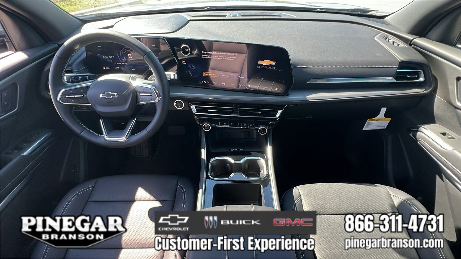 2026 Chevrolet Traverse LT - Photo 14